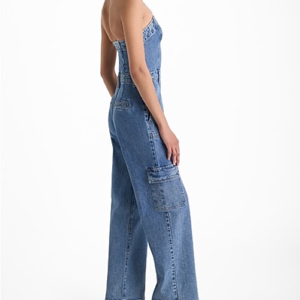 Express Strapless Wide Leg Cargo Denim Jean Jumpsuit Womens 12 Light Blue Wash - Picture 3 of 14